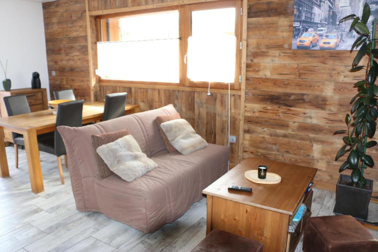 Maison De Village Au Pied Des 3 Vallees Villarlurin Kültér fotó