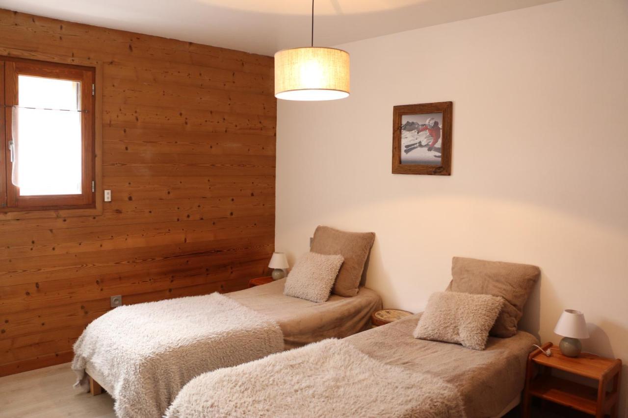 Maison De Village Au Pied Des 3 Vallees Villarlurin Kültér fotó