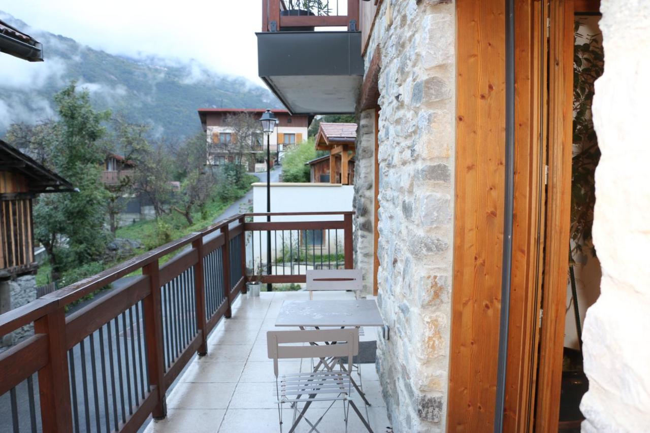 Maison De Village Au Pied Des 3 Vallees Villarlurin Kültér fotó