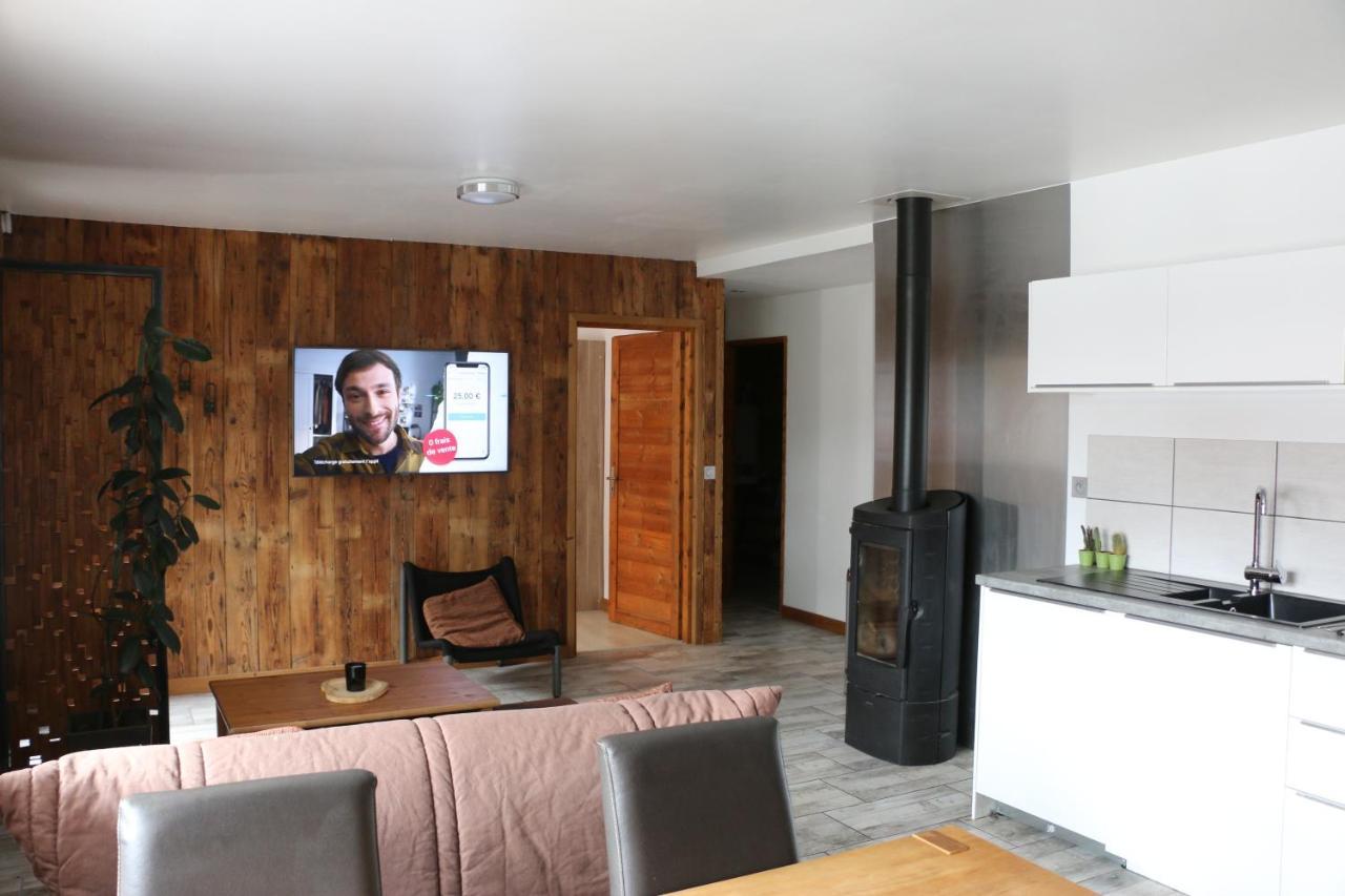 Maison De Village Au Pied Des 3 Vallees Villarlurin Kültér fotó